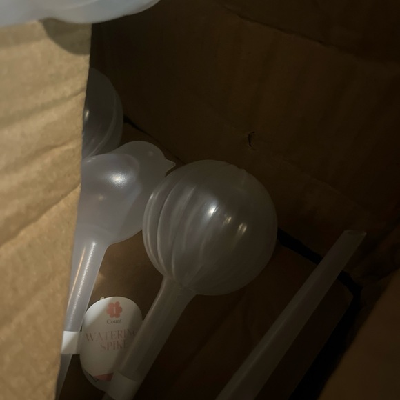 Lot of 30 plastic watering spikes for your plants - Picture 6 of 6